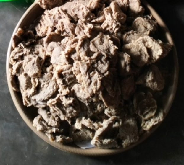 PEMPEK  MOICAYY