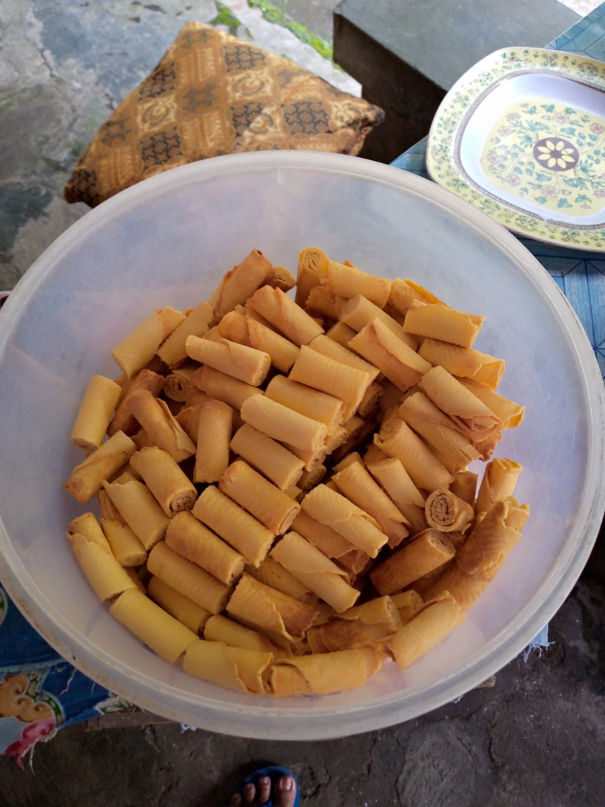 EGG ROLL